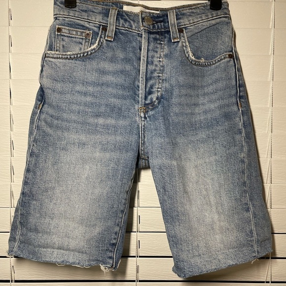 ARITZIA Denim Forum The Yoko Bermuda Short size 23 - Picture 4 of 4